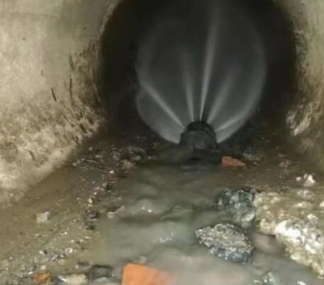 万山市政管道清淤